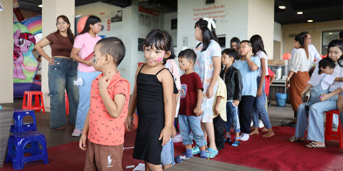 ရိုးမဘဏ်လုပ်ဖော်ကိုင်ဖက်များနှင့် မိသားစုဝင်များအတွက်